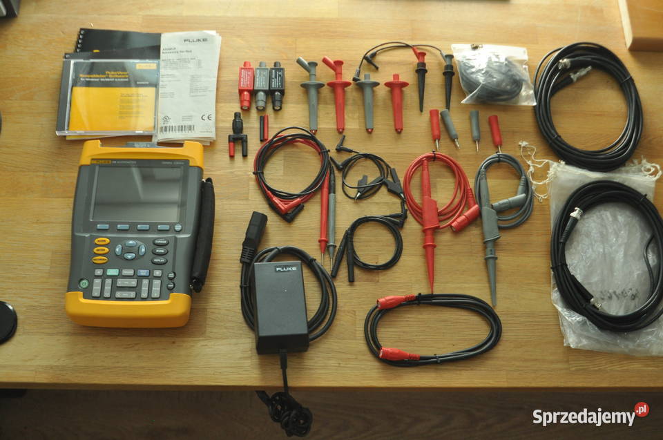 Fluke 199 przenośny Oscyloskop ScopeMeter Osieki
