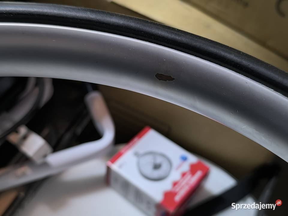 Kierownica Volvo V50 poduszka Wyposażenie wnętrza Kłodzko sprzedam