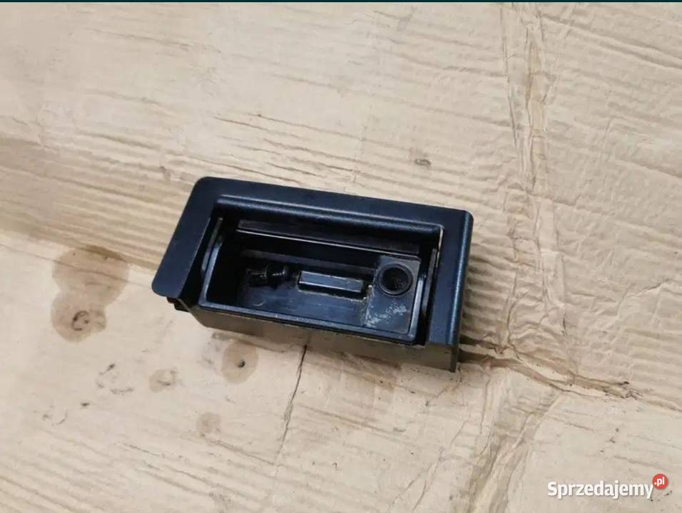 Popielniczka BMW E36 sprzedam