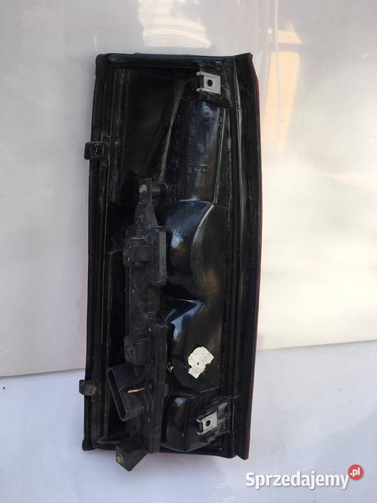 CHEVROLET CHEVY GM TRUCK PRAWA LAMPA TYŁ Ostroróg