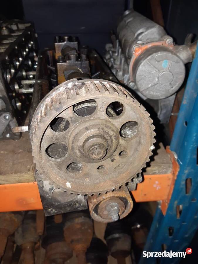 Fiat Doblo Panda Grande Punto 14 8V głowica z osobowe