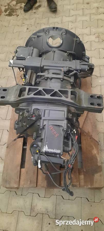 SKRZYNIA BIEGÓW SCANIA GR 875 Staszów sprzedam