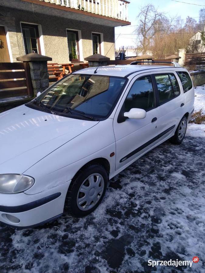 Sprzedam Megane 14 benzyna przebieg 224 tyz Megane Cisowa