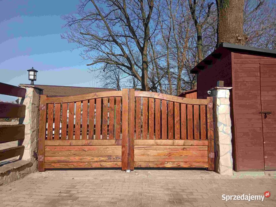 Brama drewniana model B1 Stanpor