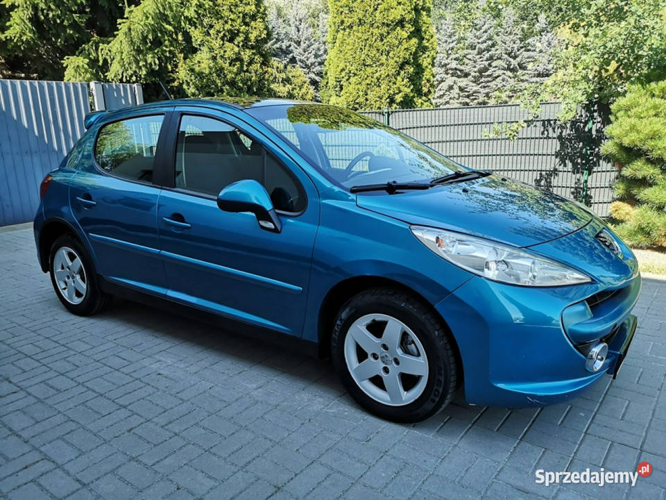 Peugeot 207 14 16v Benzyna 88 Klimatronik Navi isofix Strzegom