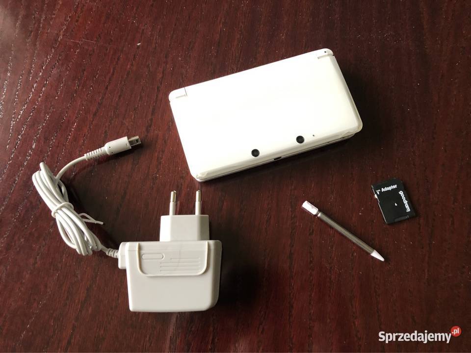 Konsola Nintendo 3DS Ice White akcesoria Turobin