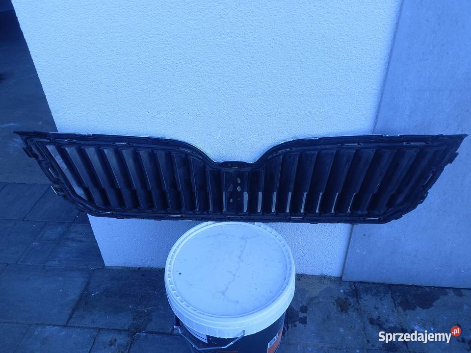Atrapa grill Skoda superb 2 Lift 3T0853668B mazowieckie Warszawa