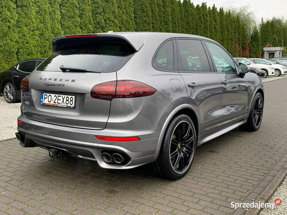 Porsche Cayenne GTS GTS BOSE Chrono 420 Porsche