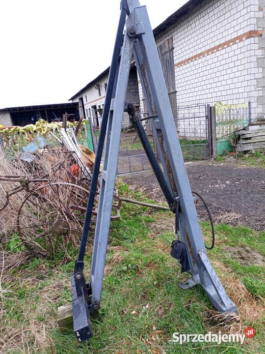 ładowacz do bel na tył ciągnika Leśnica