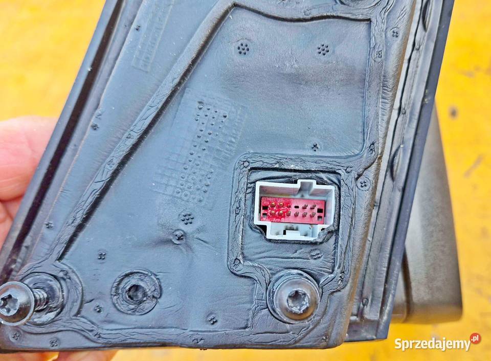 FORD FOCUS MK3 LUSTERKO PRAWE ZEWNĄTRZ KOLOR FB Lusterka zewnętrzne mazowieckie Radom