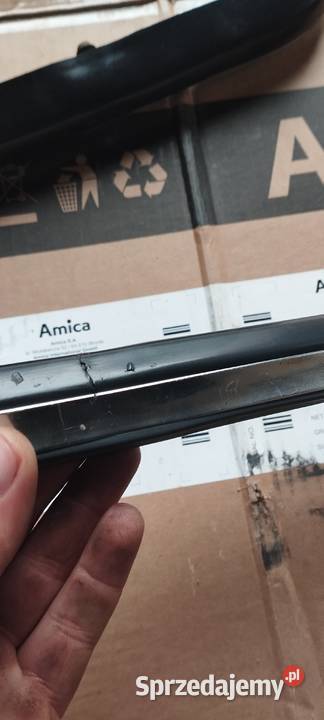 Listwy chromowane pod lampy Mercedes w 123 Tarnów sprzedam