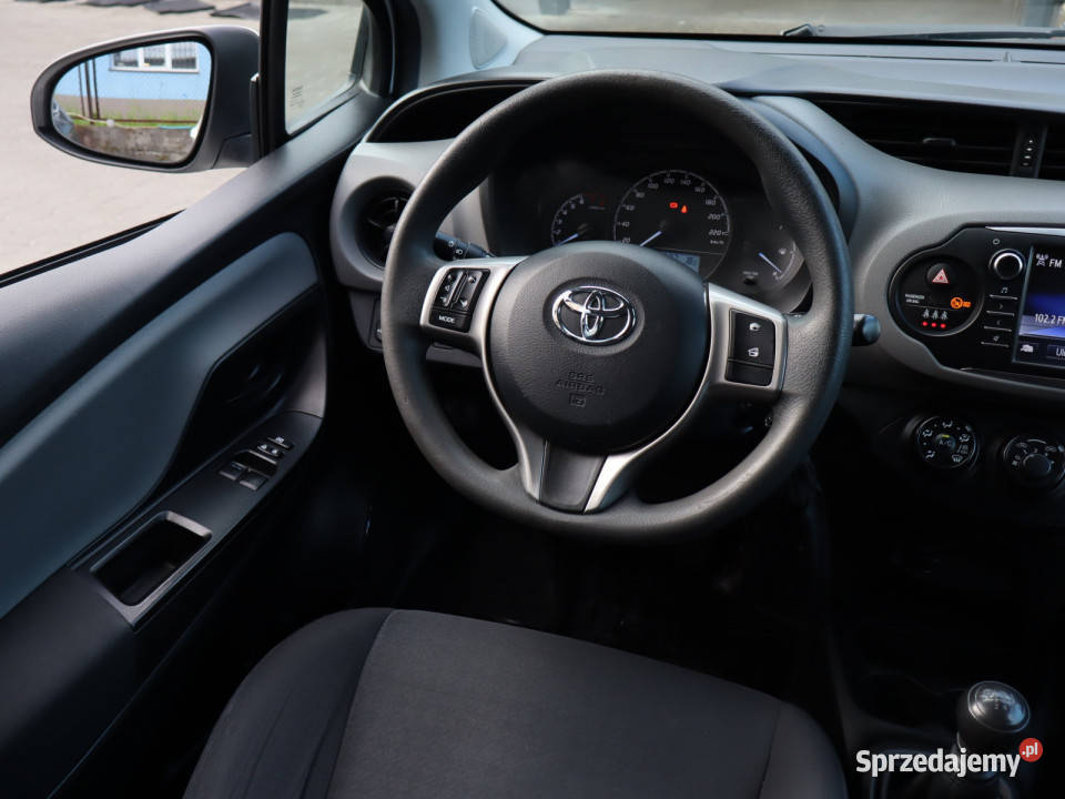 Toyota Yaris 15 Dual VVTi czujnik deszczu śląskie Katowice