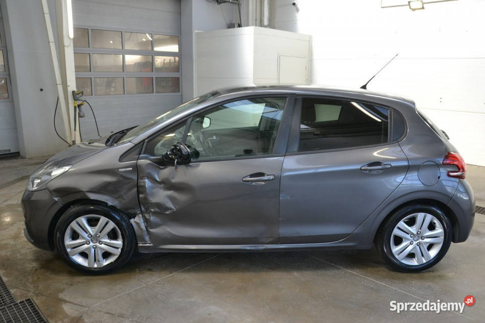 Peugeot 208 12 benzyna 82 klimatyzacja tablet 208 sprzedam