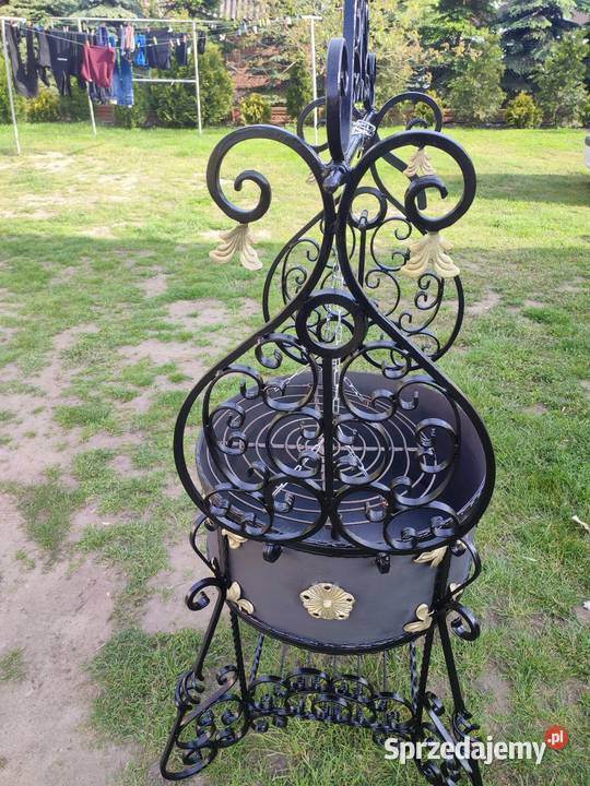 Duży kuty grill ogrodowy Dulcza Wielka