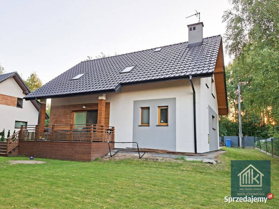 sprzedaży domu wolnostojącego Zakrzów 153m2