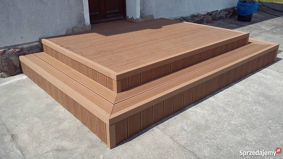 Deski i tarasy kompozytowe Elewacje Wycena usługi budowlane