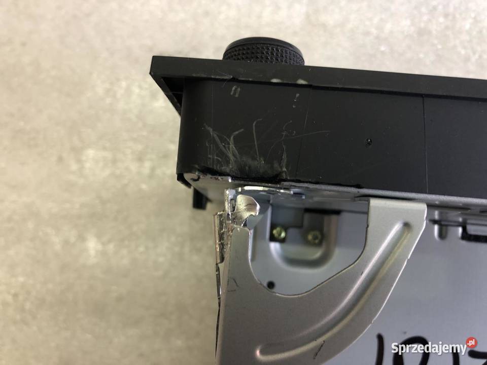 RADIO WYŚWIETLACZ 5F0035885B SEAT IBIZA IV osobowe Nawigacje fabryczne