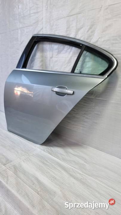 OPEL INSIGNIA A HB DRZWI TYŁ TYLNE LEWE Z179
