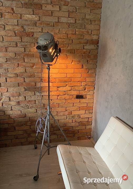 Lampa Spefika PRL teatralno filmowa loft 1963 R Poznań