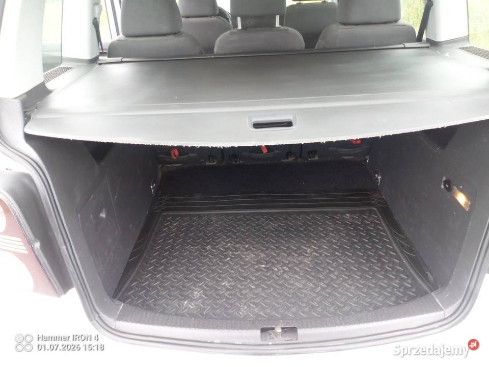 VW Touran 19 tdi 90 2008r Rok produkcji 2008 Barciany