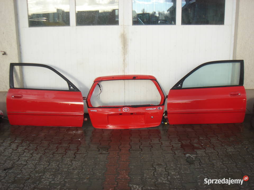 TOYOTA COROLLA 1998 drzwi przód klapa bagażnika Nowy Dwór Gdański