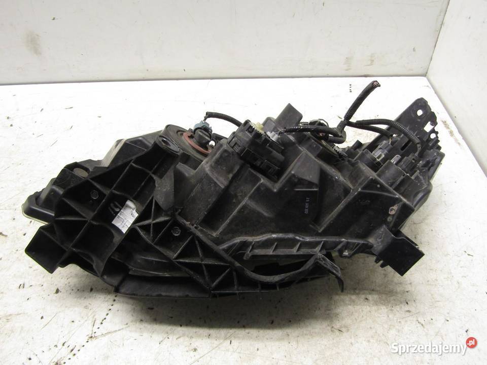 LAMPA PRZEDNIA PRAWY PRZÓD HONDA CIVIC X osobowe