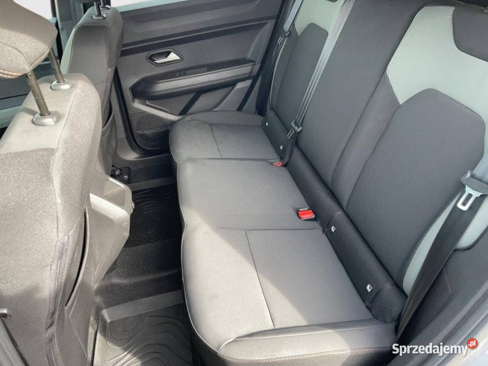 Dacia Duster 2024r Salon Bogate wyposażenie Rok produkcji 2024 sprzedam