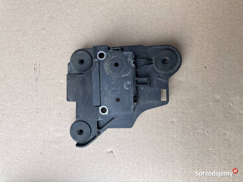 5Q0614235 Mocowanie pompy abs volkswagen troc Szczecin