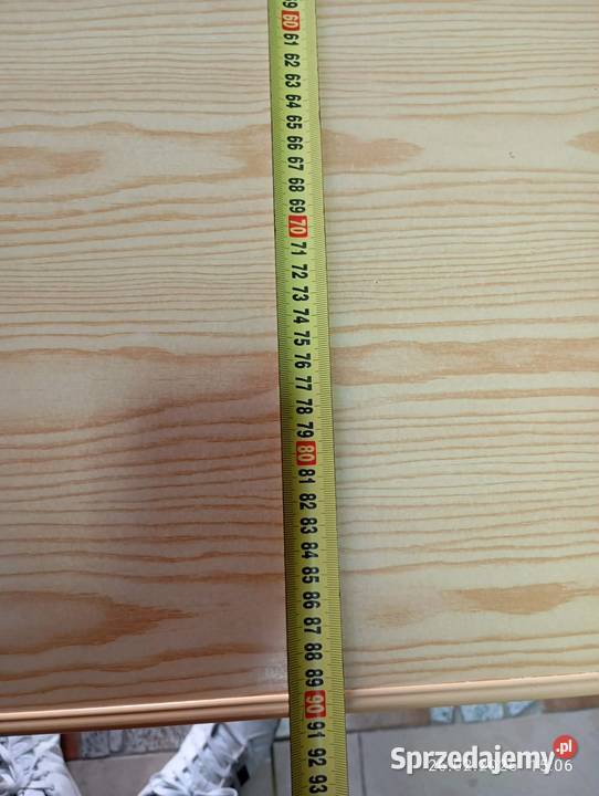 Stół stolik do kuchni na stancję Niemce sprzedam