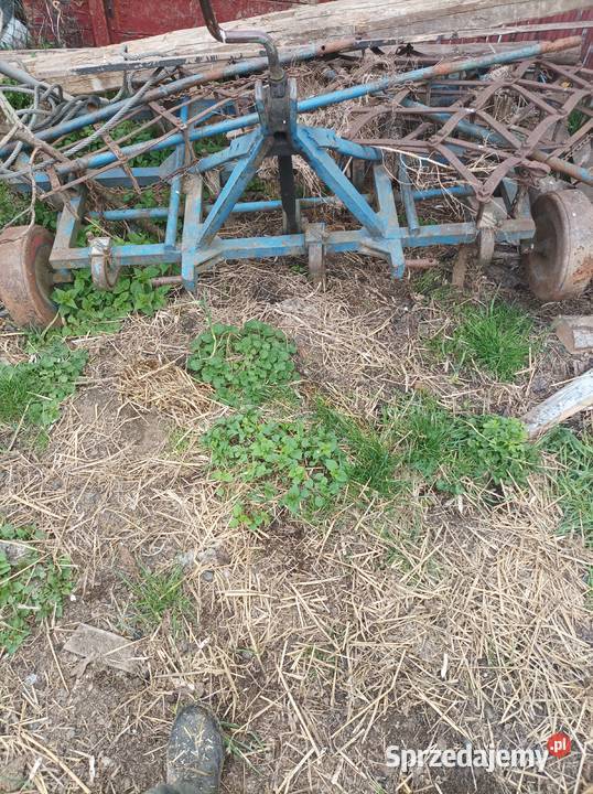 Pług 3 skibowy kultywator z bronami Słomniki