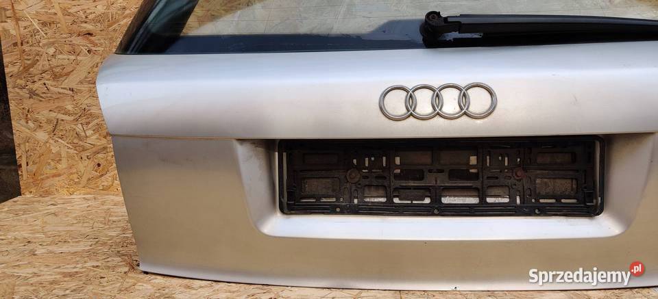 TYLNA KLAPA TYŁ AUDI A4 B6 MAŁYSZ KOMBI SREBRNA