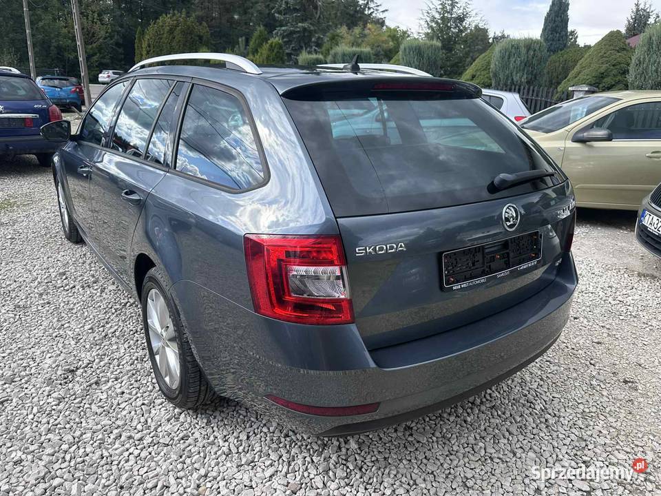 Skoda Octavia 4x4 Modelowy 2018 Bezwypadkowa autoalarm Ładna sprzedam