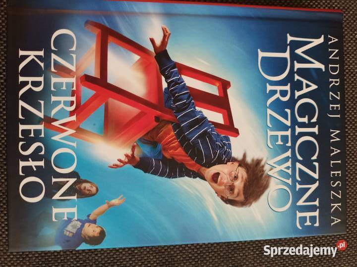 Magiczne drzewo Czerwone krzesło Kraków