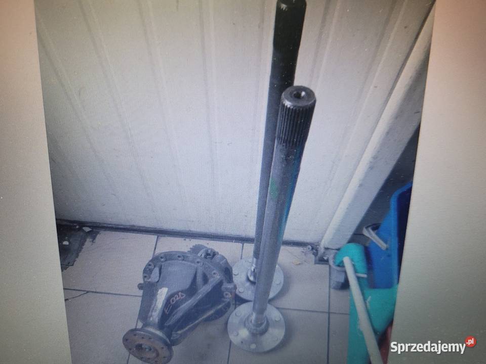 PÓŁOŚ FORD RANGER AB394A013FB AB394A492FB Radom