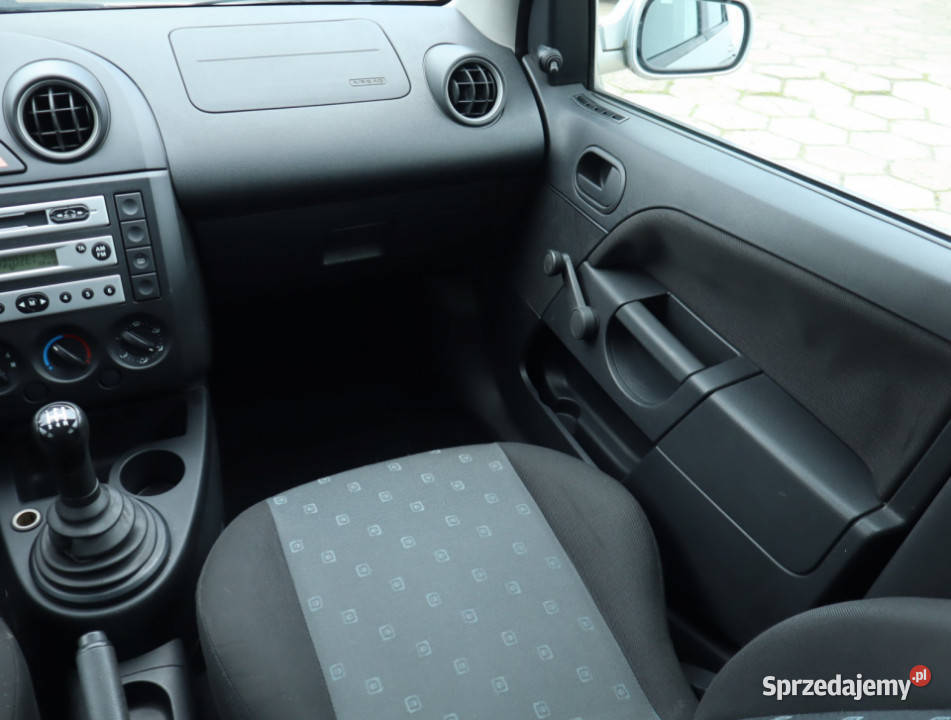 Ford Fiesta 125 4/5 Motoryzacja Łódź