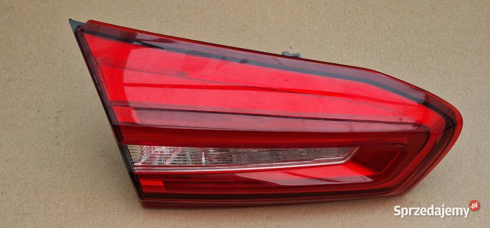 FORD FOCUS MK4 LAMPA LEWA W KLAPĘ JX7B13A603DC Trzciel