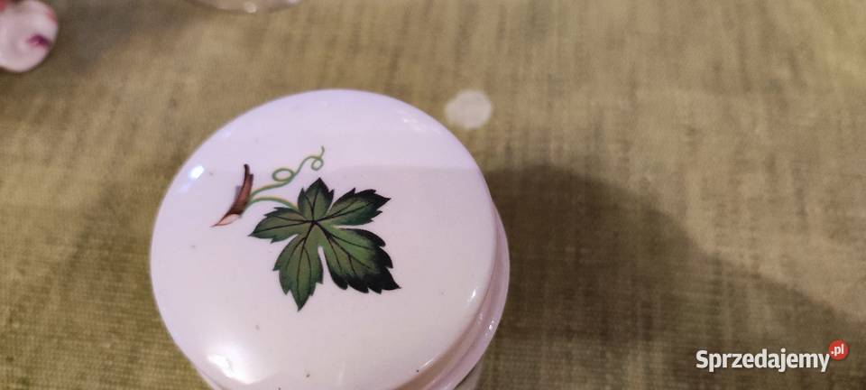 Puzderka pojemnik porcelana Staffordshire Anglia