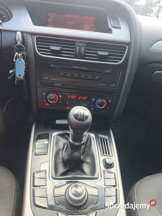 Audi A4b8 prywatne manualna sprzedam