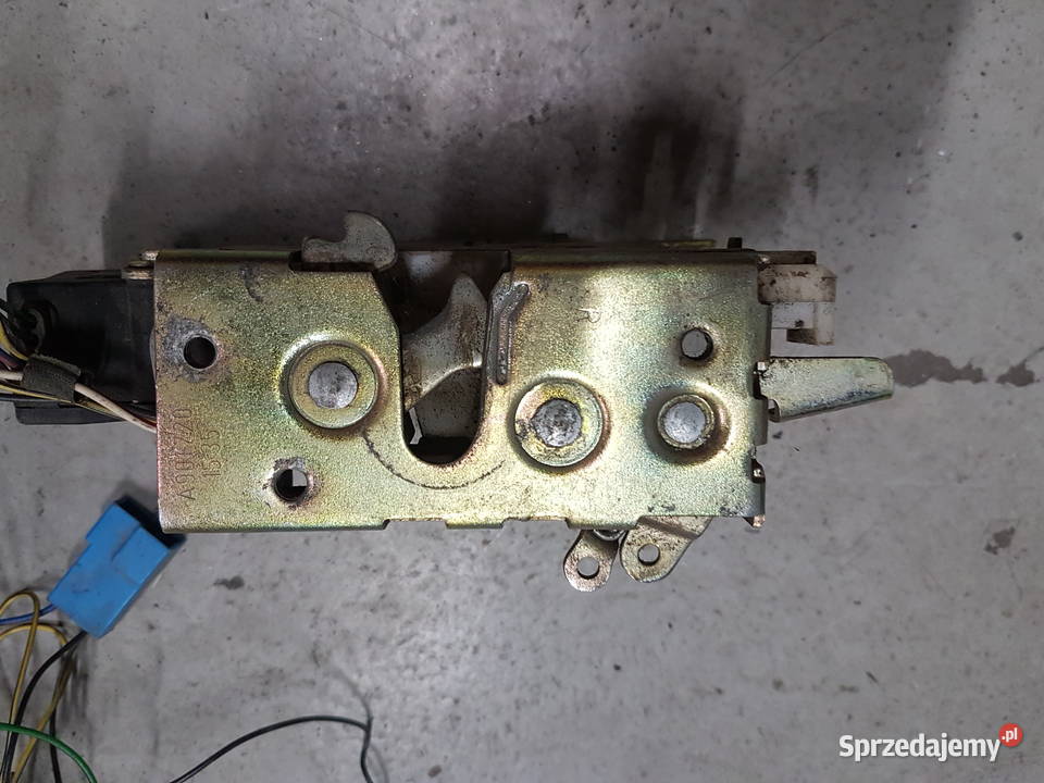 MB SPRINTER W901 VW LT II ZAMEK PRAWY DRZWI Turek sprzedam