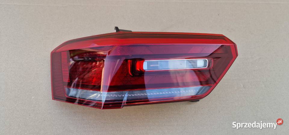 VW ID3 ID3 LAMPA TYŁ TYLNA LEWA IDEALNA Bieleń