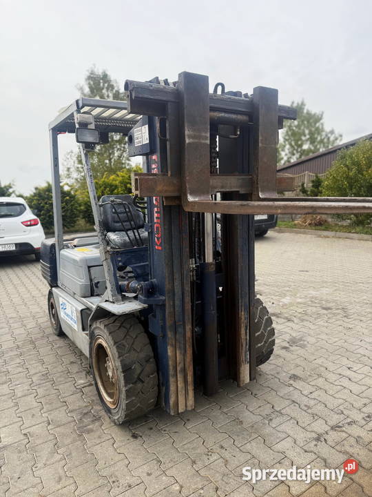 wózek widłowy KOMATSU FD30 diesel Triplex 430m Działoszyn