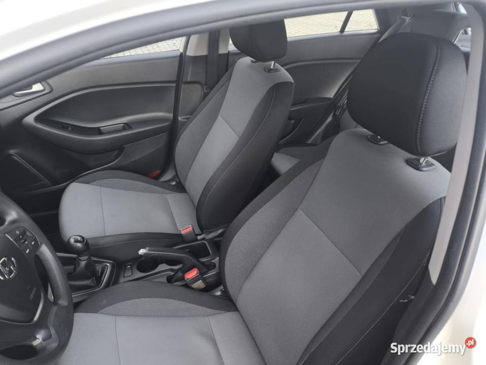 Sprzedam samochód Hyundai i20 12 benzyna LPG Przemyśl