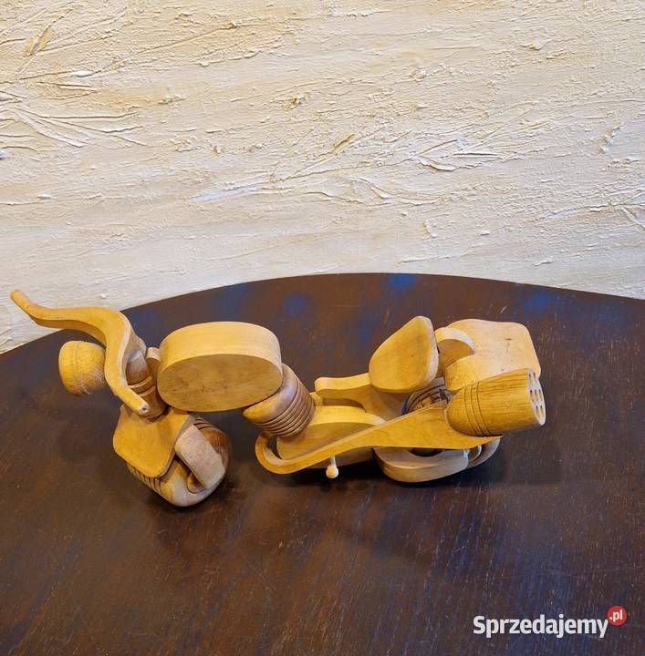 Drewniany Motorzabawkarzeźba lata 90 tevintage Lublin sprzedam