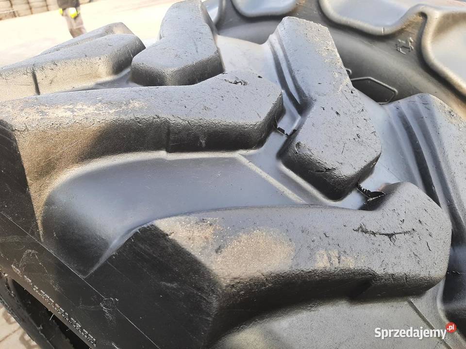 Opona używana rolnicza 54065R30 VREDESTEIN Pozostałe Zaścianki sprzedam