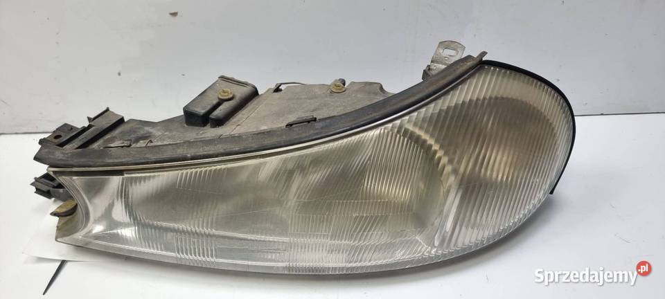 LAMPA PRAWA PRZÓD FORD MONDEO MK2 0301098205 Lipno