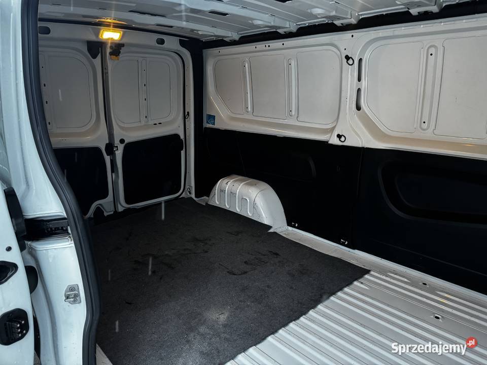 Renault Trafic 2021 long 20 podkarpackie Rzeszów