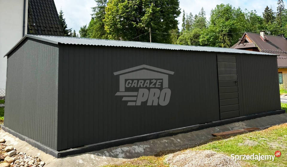 Garaz blaszany 45x8 m brama dwuskrzydłowa drzwi Miastko sprzedam