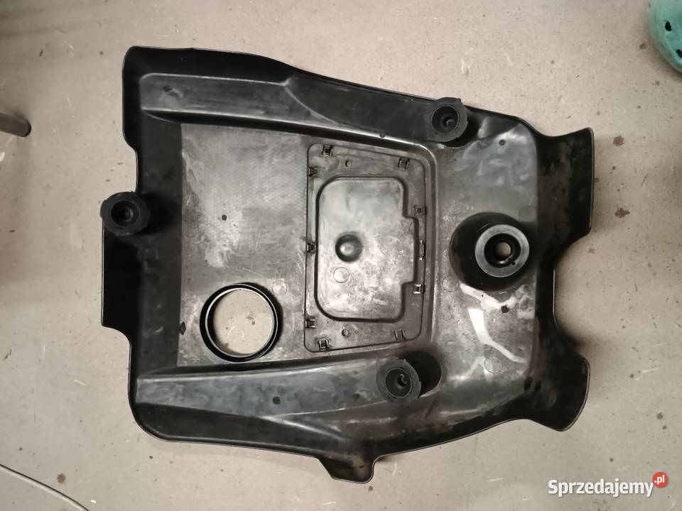 Pokrywa silnika VW 19 TDI Wągrowiec