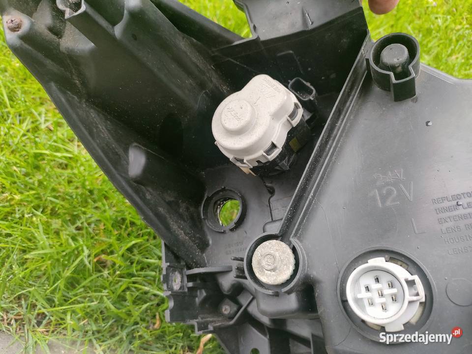 Mazda CX5 lampa lewy przód osobowe Swarzędz