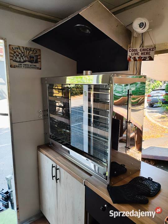 Przyczepa gastronomiczna food truck kurczak z Wrocław